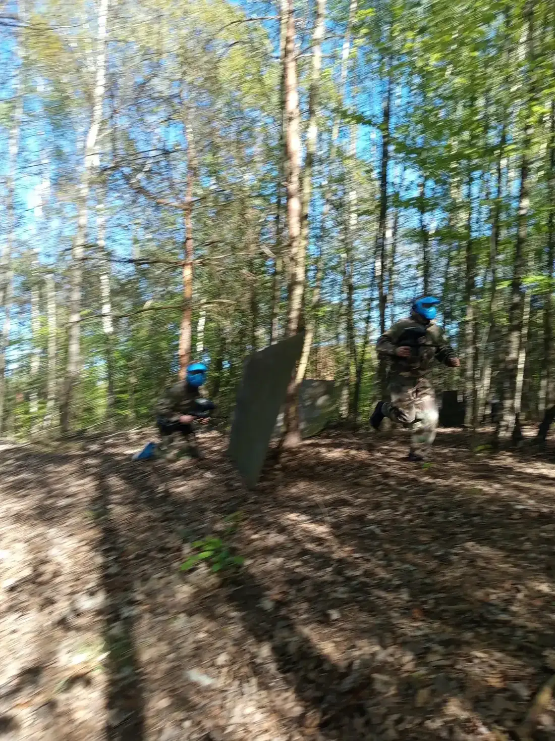 Gracze na stanowiskach podczas scenariusza